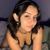 p3achygurl from onlyfans