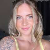 zoeneli from onlyfans