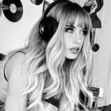 xoaugustharper from onlyfans