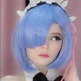 strawbunbun from onlyfans