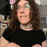 lovelyhoneybea from onlyfans