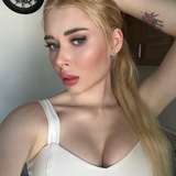 nikkiesparkle from onlyfans
