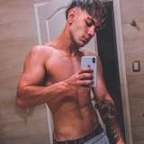 tomxxxs from onlyfans